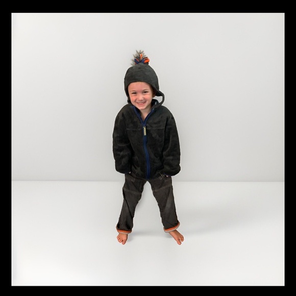 Gymboree Vintage Reversible Fleece Jacket & Matching Hat Set - Picture 2 of 7
